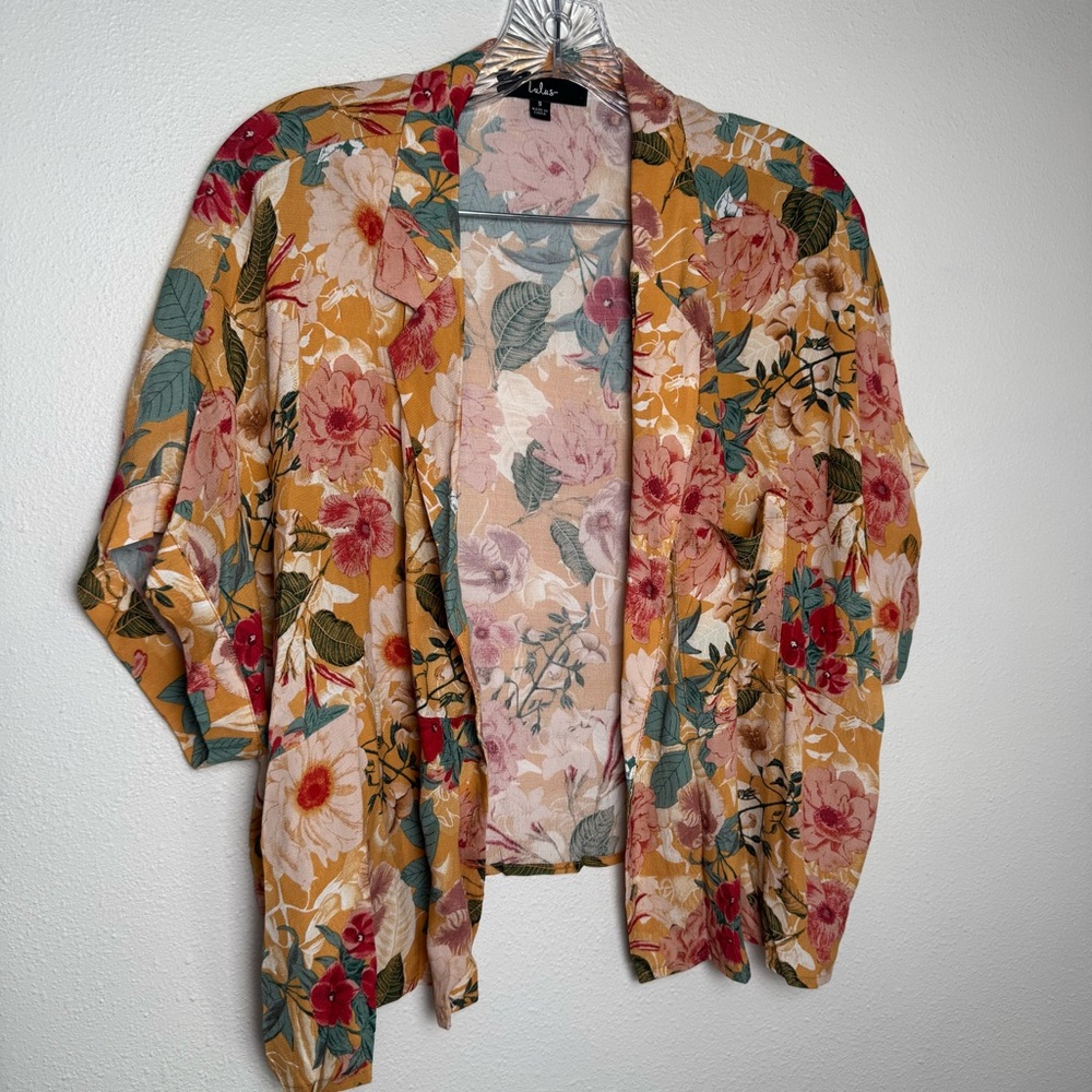 Lulu's Floral Kimono Cardigan - Multicolor Open top crop length